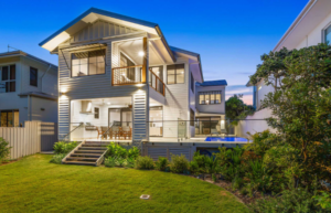 Why Smart Homeowners Turn to Custom Home Builders in Gold Coast